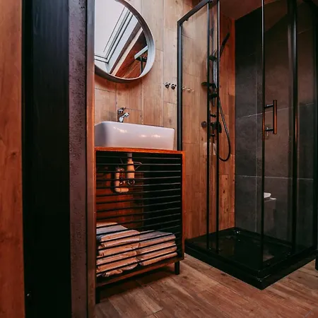 Apartment Garncarska 3 *