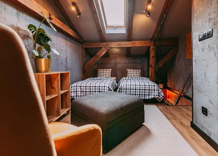 Apartment Garncarska 3 *