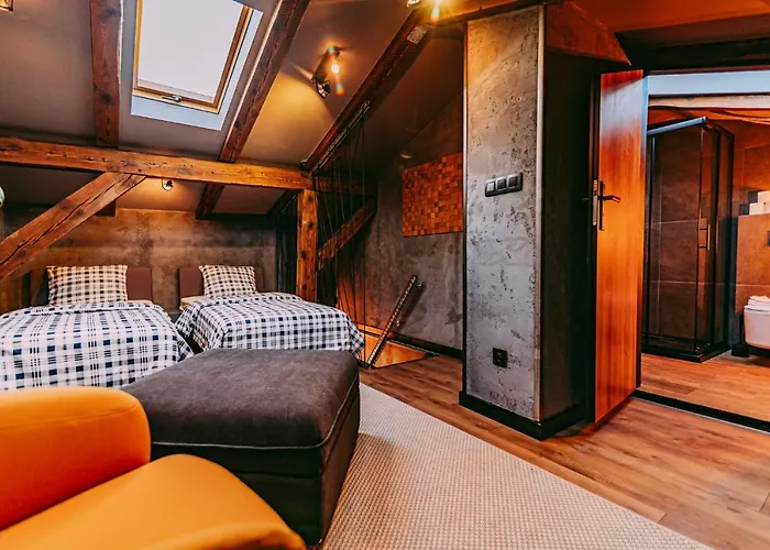 Apartment Garncarska 3 *